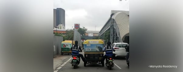 Children stuck in a broken-down auto